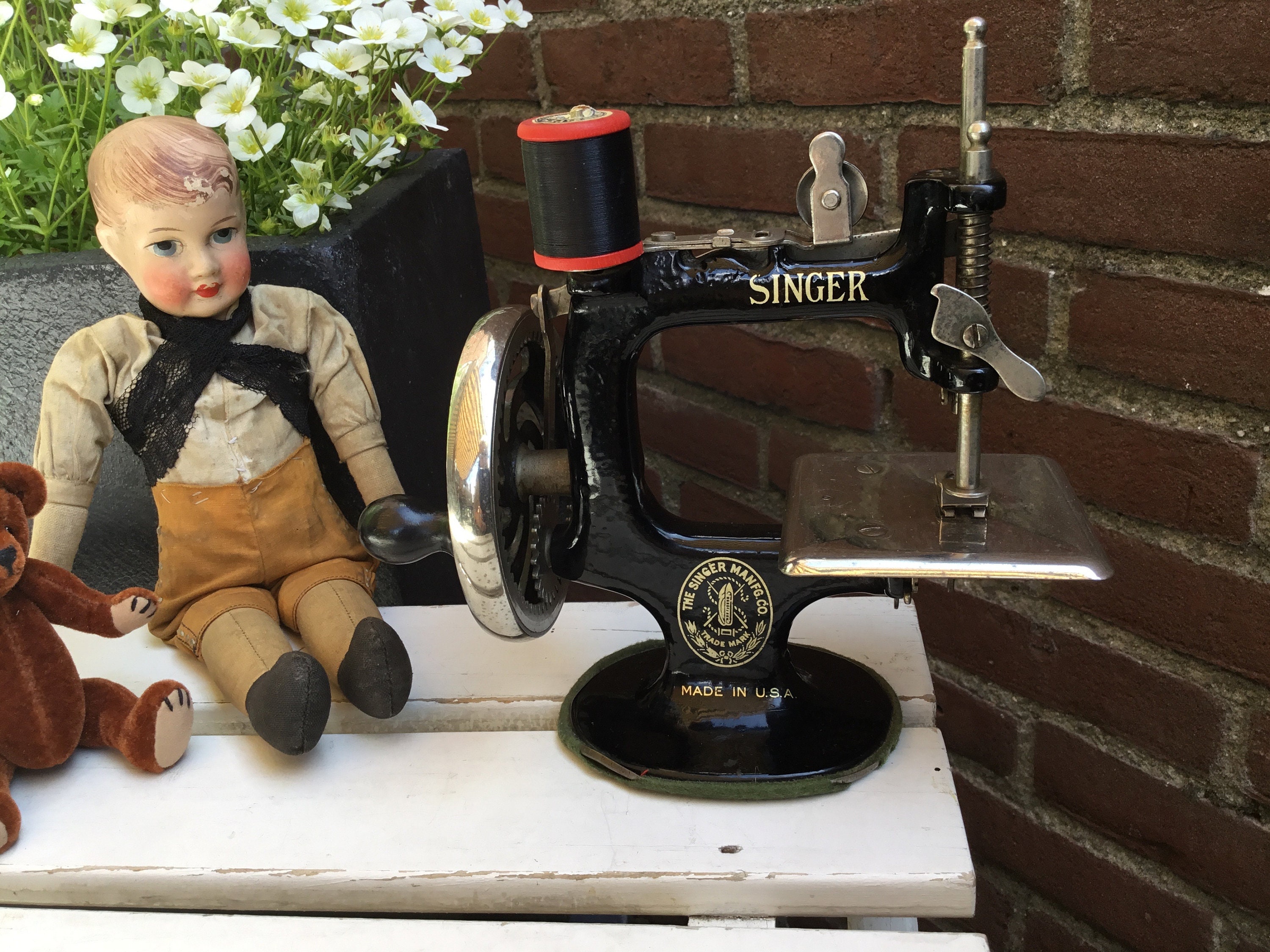 ヴィンテージ シンガー ミシン - ミニチュアおもちゃ - 1930 年代頃製