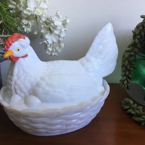 White Pressed Glass Chicken on Nest - Glass Jar - Antique Jar with Lid - Kitchen decoration made around 1920