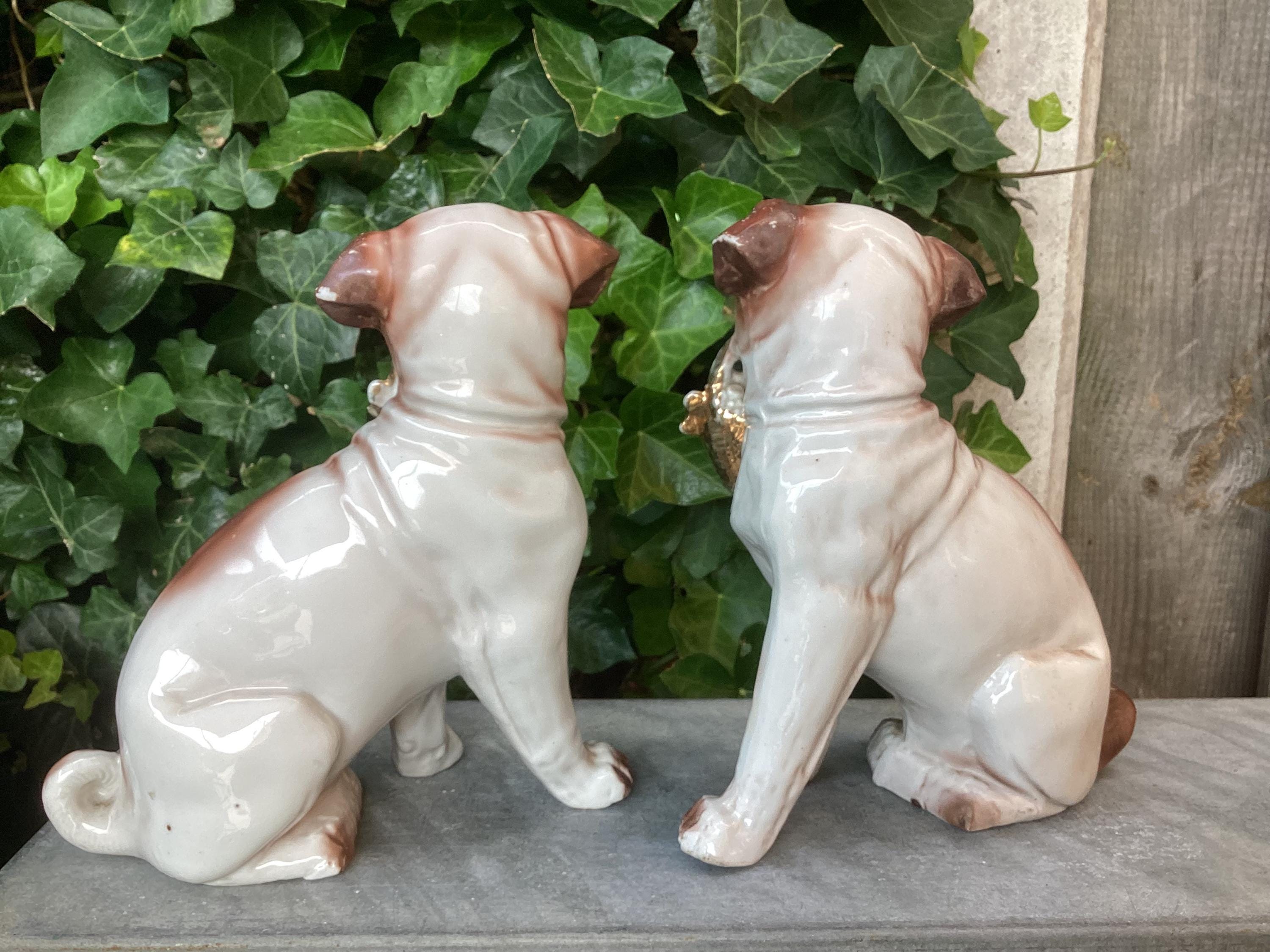 Hollywood Regency hond, porseleinen beeld, Italiaans - Beelden en Beeldjes Hollywood Regency hond, porseleinen beeld, Italiaans - Beelden en Beeldjes