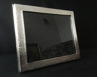 Ralph Lauren Picture Frame with silver-plated carved hammered edge, autographed, beautiful gift wedding, partner