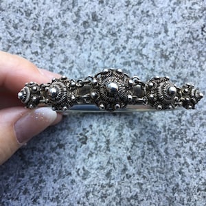 Silver Slave Bracelet with 5 Zeeland buttons - the Zeeland button (knot) is known from traditional costume and is often worn as jewelry