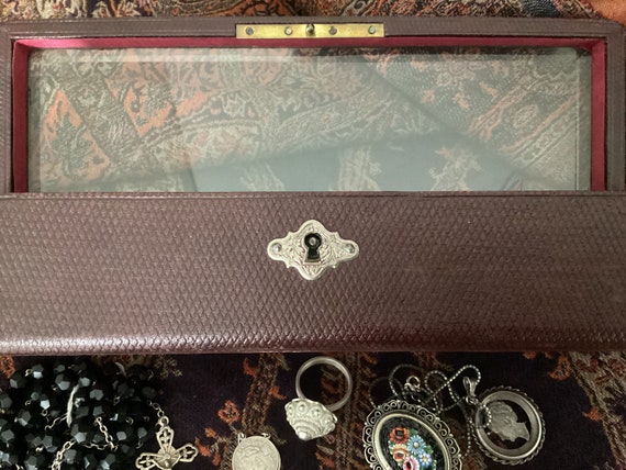 Antique French Jewelry box, special style with cu… - image 9