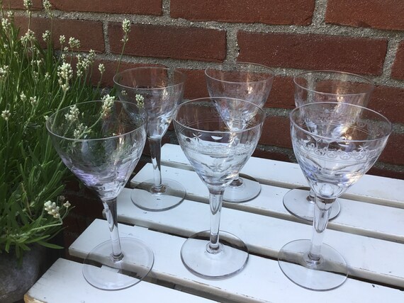 Set of Beautiful Needle Etched White Wine Glasses With Elegant Motifs and  Cut Stars and Almonds France, Ca 1910, Very Nice Gift - Etsy