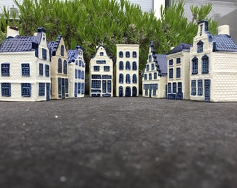 Rynbende Miniature KLM Houses - Delft Blue Hand-Painted Dutch Canal House Amsterdam Airline