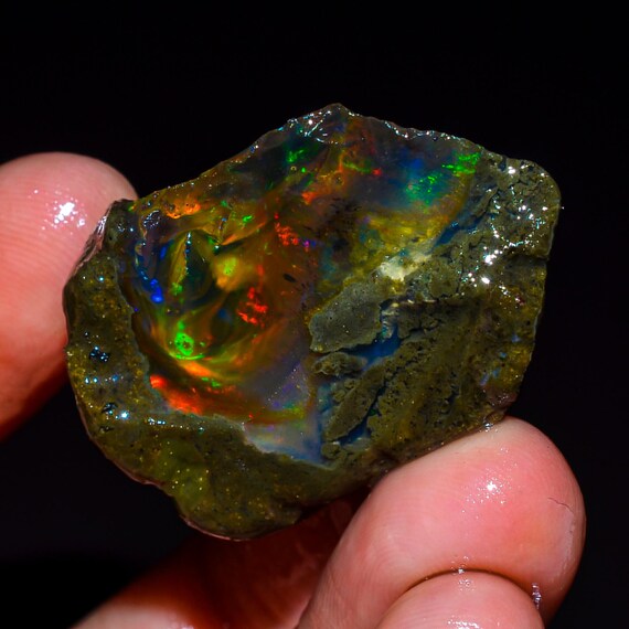 エチオピア　オパール　原石　鉱物　標本　プレシャス　ウェロ産 エチオピア オパール 原石 鉱物 標本 プレシャス ウェロ産 エチオピア