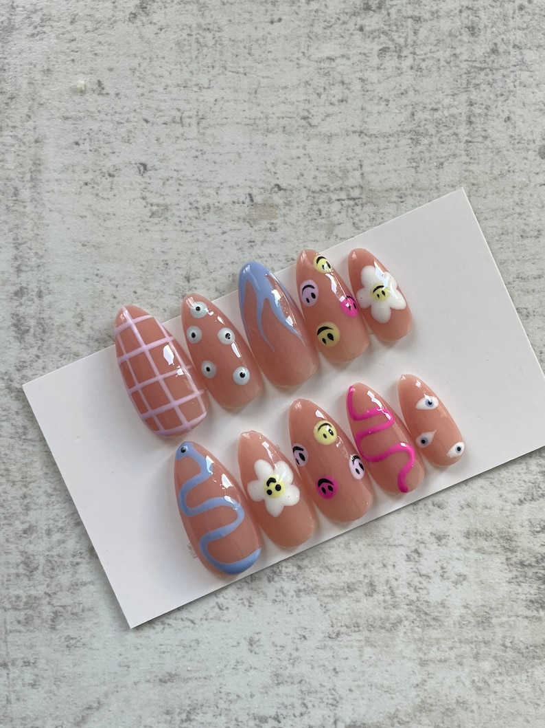 Handmade press on nails. 