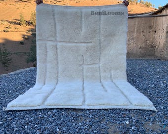 Handmade Moroccan Beni Ourain Rug - Off-White Wool, Plush Shag Carpet, Minimalist Berber Rug for Boho & Modern Home Decor