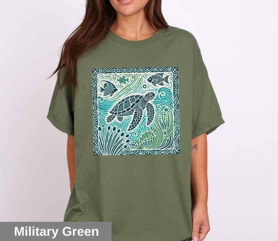 Sea Turtle Graphic T-Shirt: Ocean Marine Life Tee