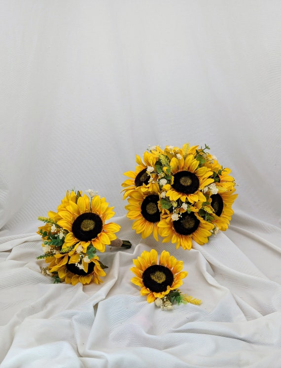 Bridal bouquet, buttonhole, 2x small bouquets for girls Bridal bouquet, buttonhole, 2x small bouquets for girls