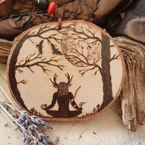 Kleiner Cernunnos Gehörnter Gott im Mondschein/keltischer Gott des Waldes/Gehörner/Altarbehang/Wicca/Heide