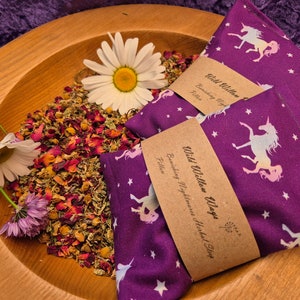 Easing Nightmares Herbal sleep sachet, sleep aid, calming herbal sleep pillow, aromatherapy, dream magic, herbs and calming amethyst