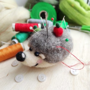 Hedgehog Pin Cushion / Neadle Felted Hedgehog / Hedgehog Ornament / Mother&#39;s day gift / Made in Ukraine