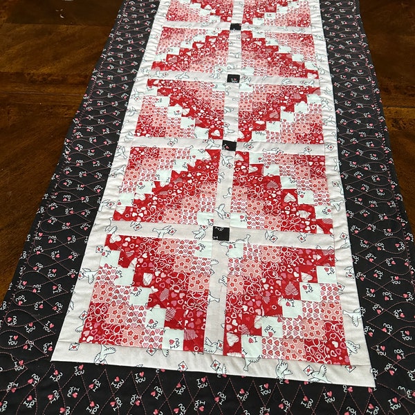 Valentine's Day Quilted Table Runner: Patchwork Hearts (22x50 inches)