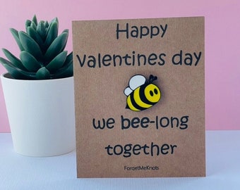 Alles Gute zum Valentinstag wir bienenlang zusammen Biene Emaille Pin Abzeichen, Valentinstag Geschenk, Geschenk für sie, Pin Liebhaber, Anerkennung Geschenk.