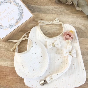 Birth Pack Bibs and Pacifier Clip in Double Cotton Gauze with Gold Polka Dots