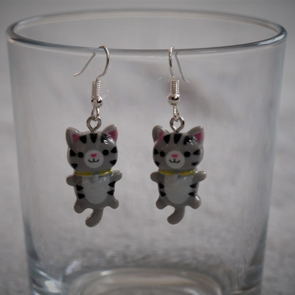 Tabby Cat dangle drop earrings, Novelty Kawaii Kitten jewellery, Cute Animal jewelry, Quirky Statement Pet pendant - great gift / present