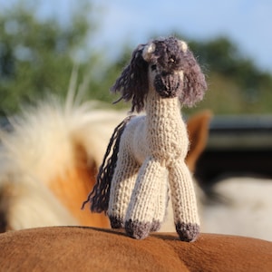 Haffie the Horse Knitting Pattern, PDF image 3
