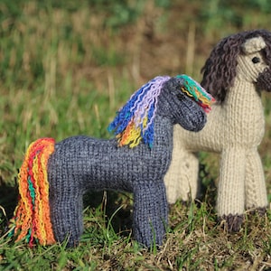 Haffie the Horse Knitting Pattern, PDF image 2