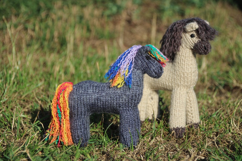 Haffie the Horse Knitting Pattern, PDF image 2