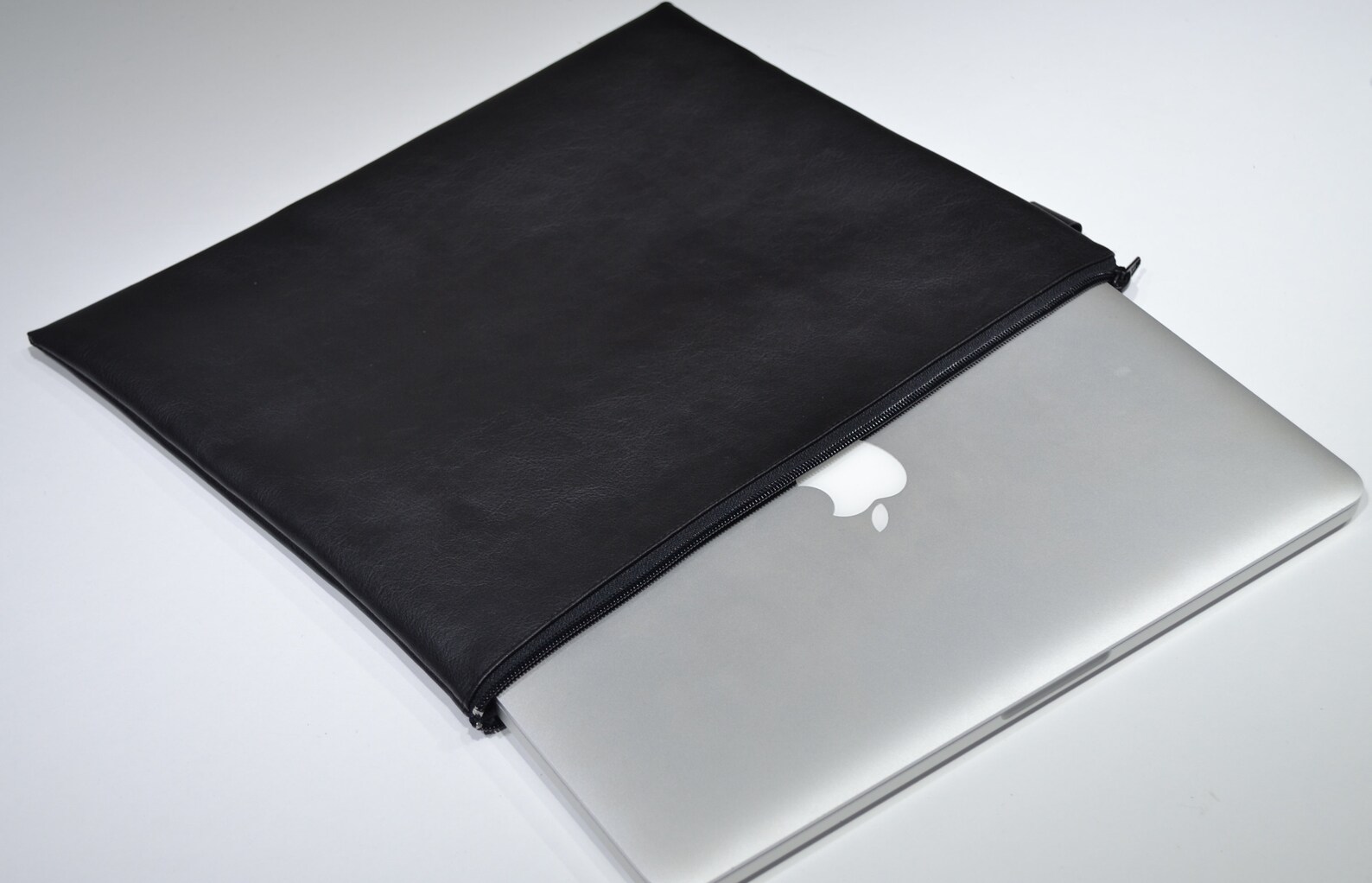 Vegan Leather Laptop Case Personalized Laptop Sleeve Macbook Etsy
