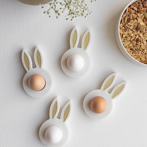 Marble Bunny Egg Holder: Hand-Painted Easter Decor