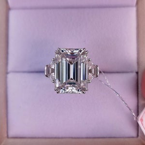 Flawless 10ct Emerald Cut Moissanite Ring with Trapezoid Sides | Solid 18k White Gold | Huge 11x15mm Three Stone Sidestone Ring
