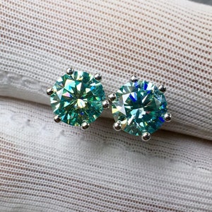 Green Moissanite Earring Studs 18k White Gold | Brilliant Round Cut Green Color Moissanite Studs | 1ct+1ct Moissanite Earrings Studs