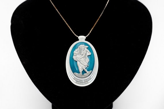 Silver pendant with patron saint Johanna Sebus. V… - image 2