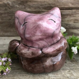 Contented kitsune fox kami nature spirit statue | Shinto Inari sculpture, shamanism