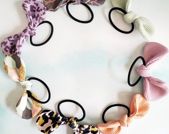 Bow hair elastic- Pink,mint, violet, hearts, leopard, leopard, peach