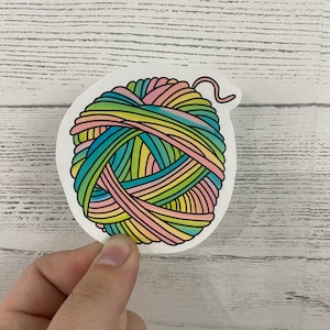 Retro Stripe Yarn Ball Sticker, Rainbow Yarn Sticker, Yarn Ball Sticker, Gift for Knitter, Gift for Crochet, Gift for Crafter, Retro Sticker