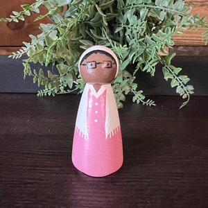 Sojourner Truth Inspired Peg Doll/ Powerful Women/Educational Toys/Montessori/Painted Peg Doll