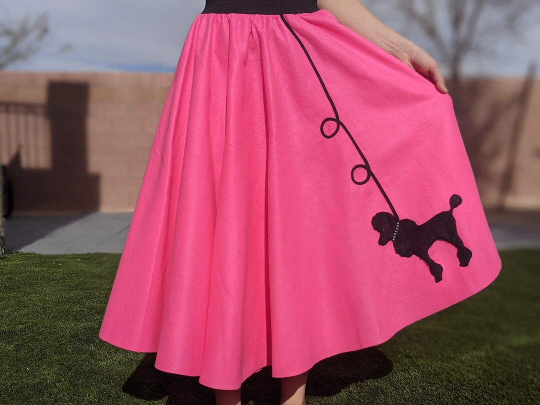 Womans 50s Poodle Skirt & Scarf Set - Etsy Womans 50s Poodle Skirt & Scarf Set - Etsy
