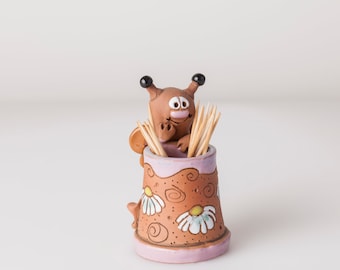 Ceramic toothpick or match holder, fun bee design, kitchen decor, toothpicks holder, housewarming gift, gift for bees lovers, christmas gift