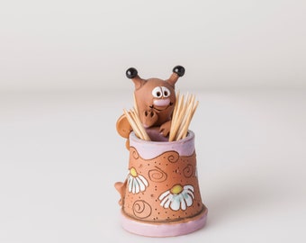 Ceramic toothpick or match holder, fun bee design, kitchen decor, toothpicks holder, housewarming gift, gift for bees lovers, christmas gift