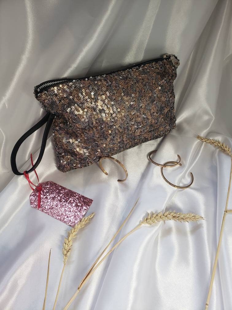 Sac pochette soiree en sequins argent