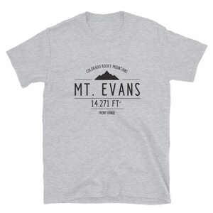 May include: Gray t-shirt with a black graphic design featuring a mountain range and the text "COLORADO ROCKY MOUNTAINS MT. EVANS 14,271 FT' FRONT RANGE"