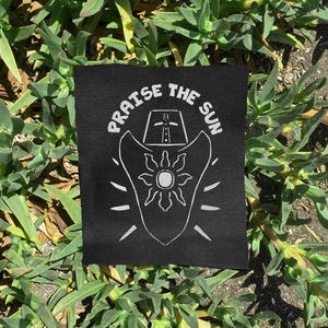 Dark Souls Solaire Patch: Praise the Sun Canvas Applique (4x4.5")