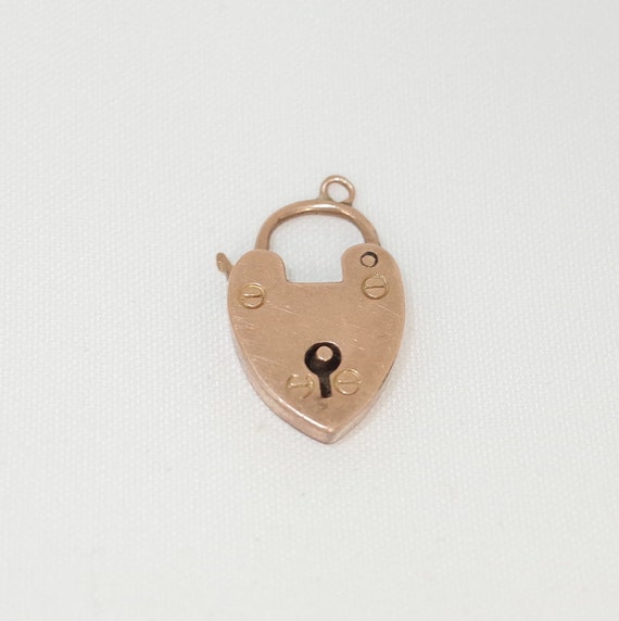 Vintage 9K heart padlock pendant