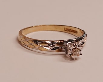 10K Yellow and White Gold Diamond Ring