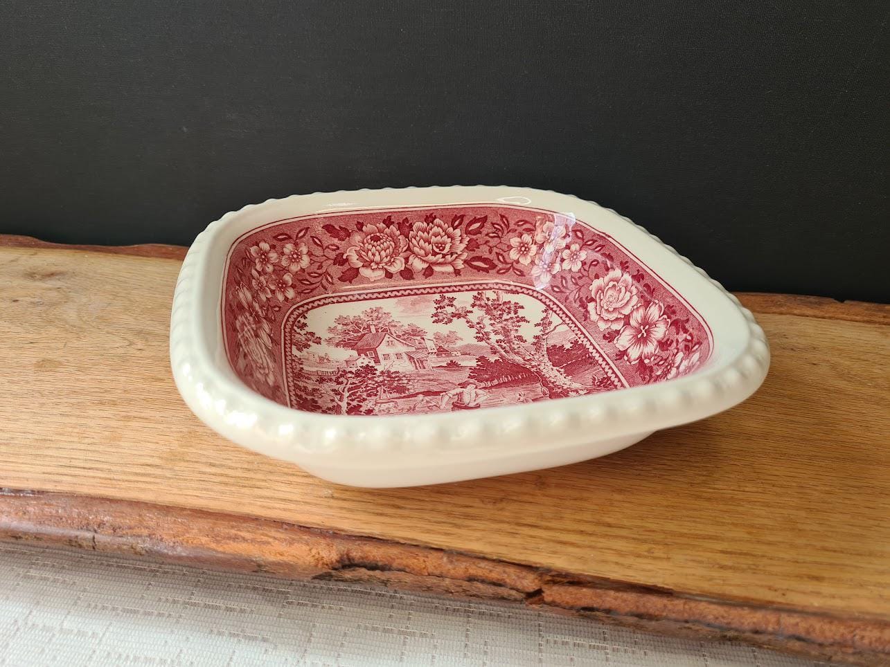 Villeroy and Boch Blue and White Rusticana Large Round