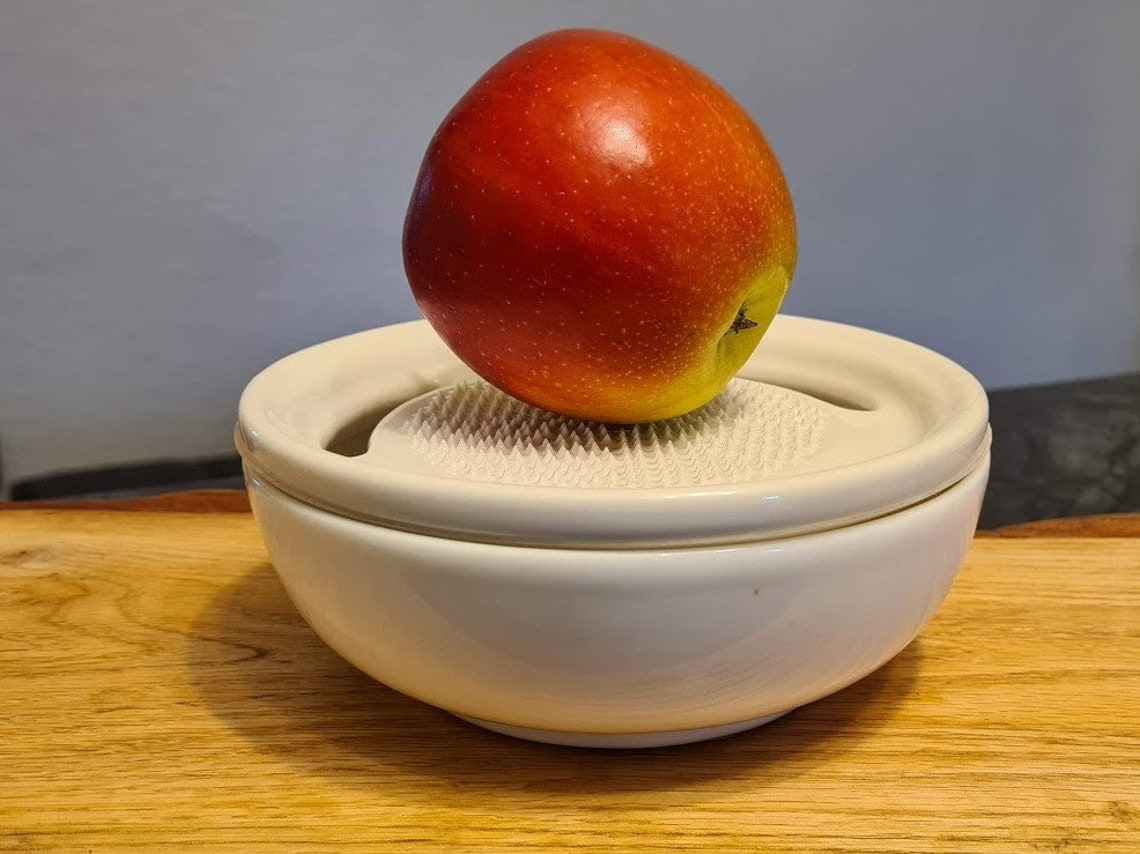 Japanese apple grater ceramic bowl / ceramic grater for fruit Etsy