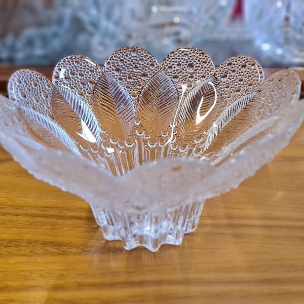 LAUSITZER lead crystal bowl, MEDEA bowl, glass bowl, confectionery bowl, candy bowl, serving bowl, vintage