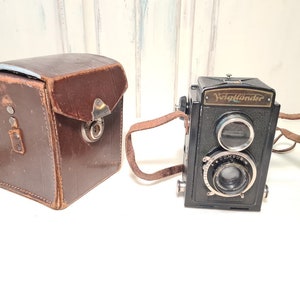 Voigtländer Brillant Analog Camera Anastigmat-Skopar 1:4.5 F-7.5 cm with Leather Bag Old Photography 1930s 40s Germany image 2