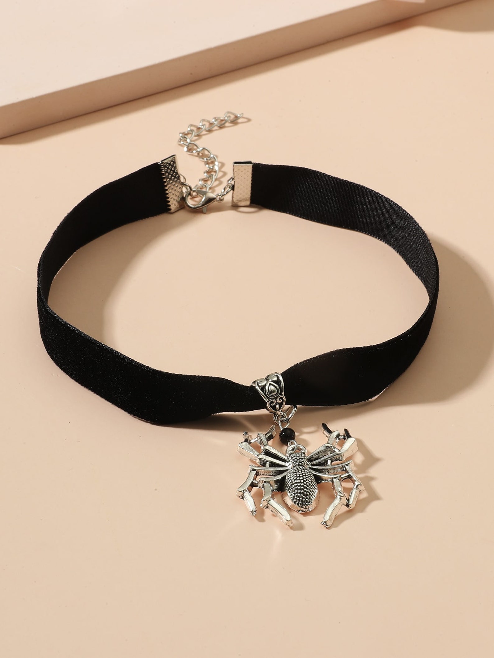 Spider🕷️ choker