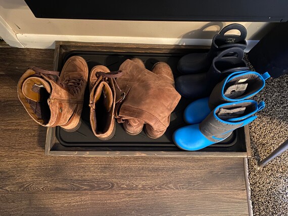 shoe rack with boot tray