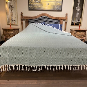 Turkish Bedspread 79x87, Wholesale Blanket, Green Turkish Throw, Housewarming Gift, Turkish Blanket, Organic Blanket, Home Decor Throw