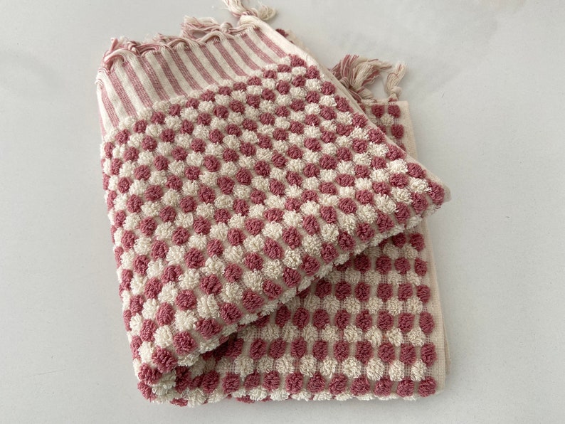 Hand Towel 18x37, Organic Cotton Towel, Soft Towel, Personalized Towel, Kitchen Towel, Vintage Towel, Bath Towel, Thick Absorbent Towel image 5