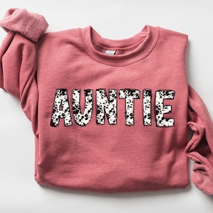 Cowhide Brown Auntie Sweatshirt,Cow Auntie Shirt,Western Aunt Sweatshirt,Auntie to be Sweatshirt,Aunt Gift,Buffalo Plaid Auntie Sweatshirt,