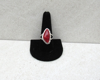 Sterling Silver Red Sponge Coral Ring: Ladies Coral Ring, Size 9 1/2